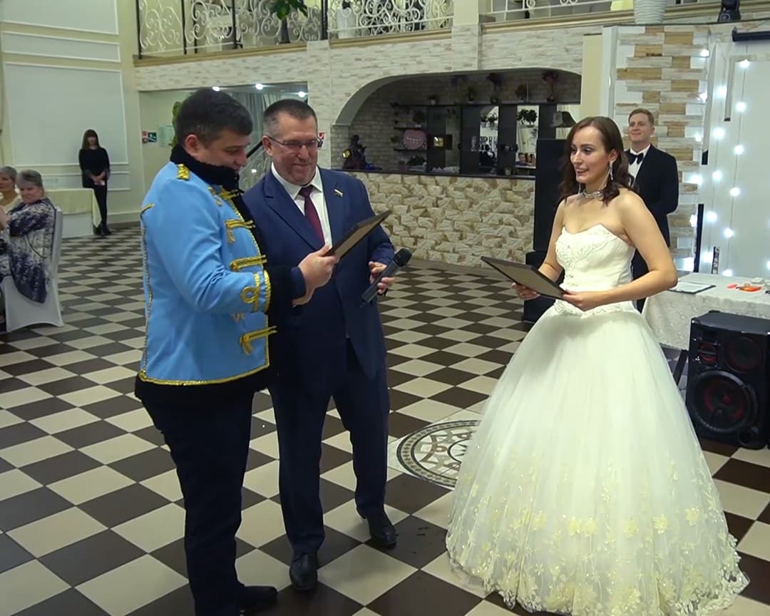 В Тюмени прошел благотворительный бал в стиле XIX века — фото 17